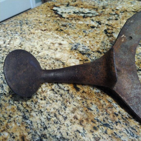 Vintage Rare Heavy Cast Iron Saddke Horn - Picture 9 of 10